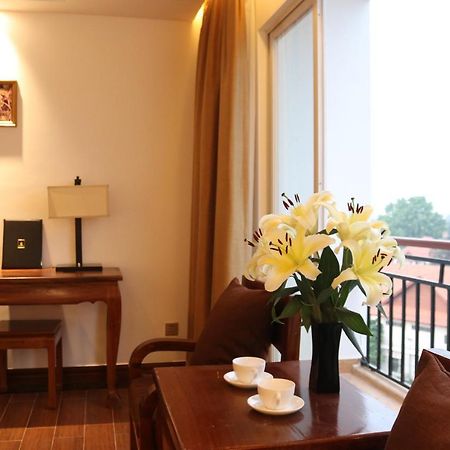 Chang Palace Vientiane Luaran gambar