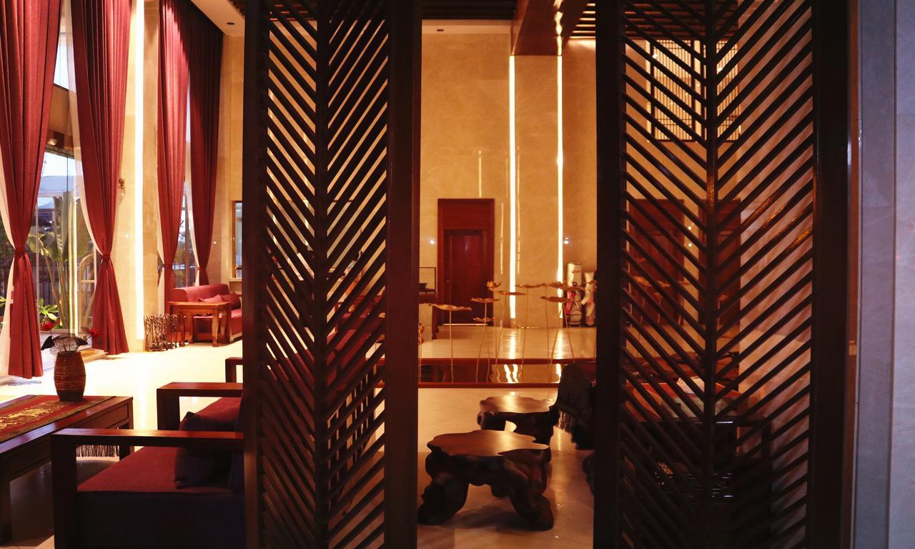 Chang Palace Vientiane Luaran gambar