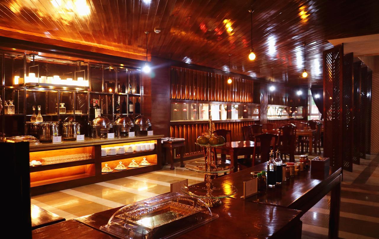 Chang Palace Vientiane Luaran gambar